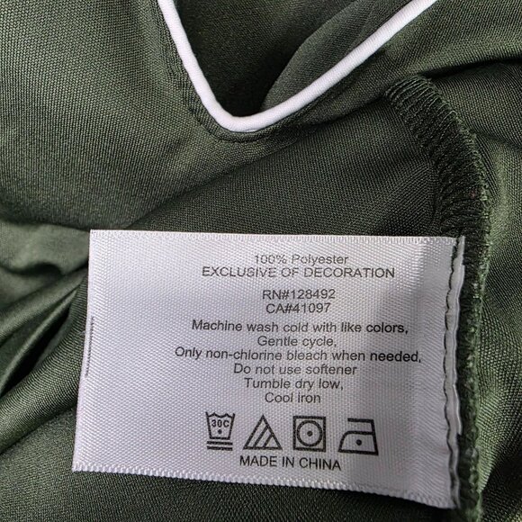 Womens Greg Norman ML75 Green Sleeveless Golf Polo Shirt Embroidered Rose Size L - Picture 3 of 7